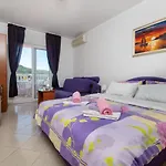 Matej Apartamento *
