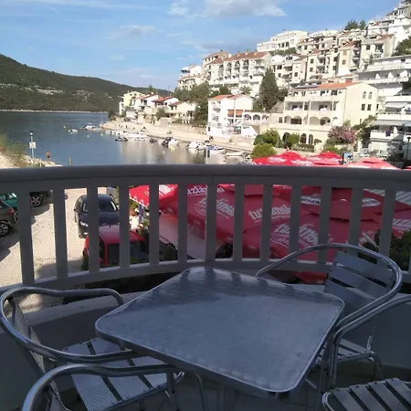 Matej * Neum
