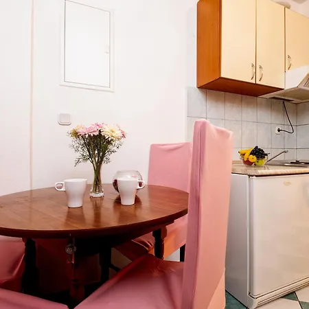 Matej Apartman Neum